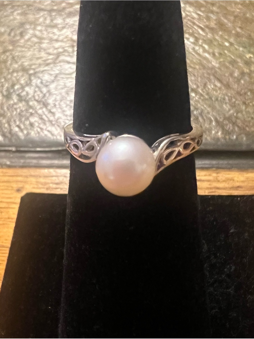 Vantel Pearls Sterling Silver Ring with White Pearl